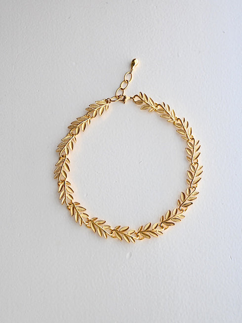 leaf choker